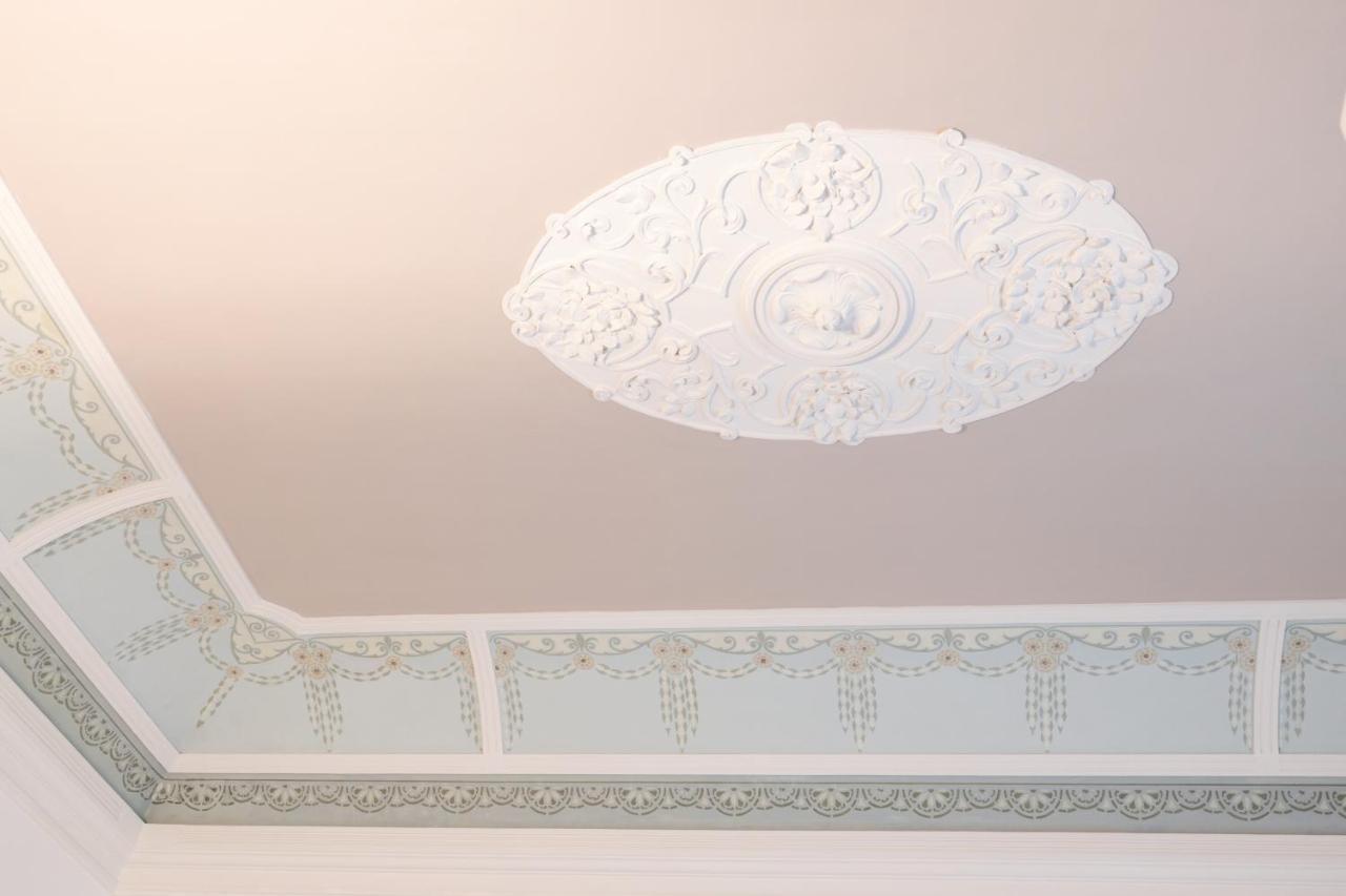 Riflessi Acireale Palace Suites Екстер'єр фото